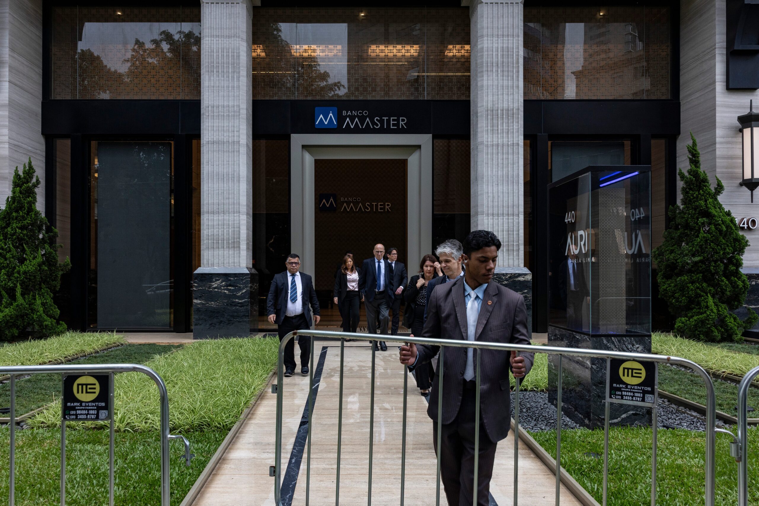 Pressão política sobre BC foi sem precedentes, relataram técnicos a investigadores