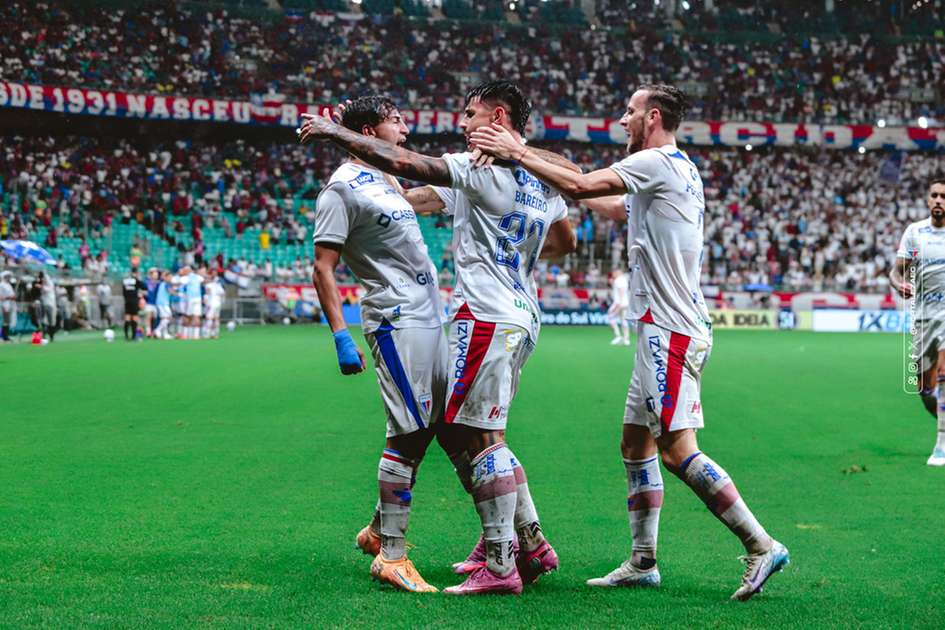 Restando 4 rodadas, quem tem a tabela mais difícil dos 8 ameaçados pela queda na Série A? - Vladimir Marques