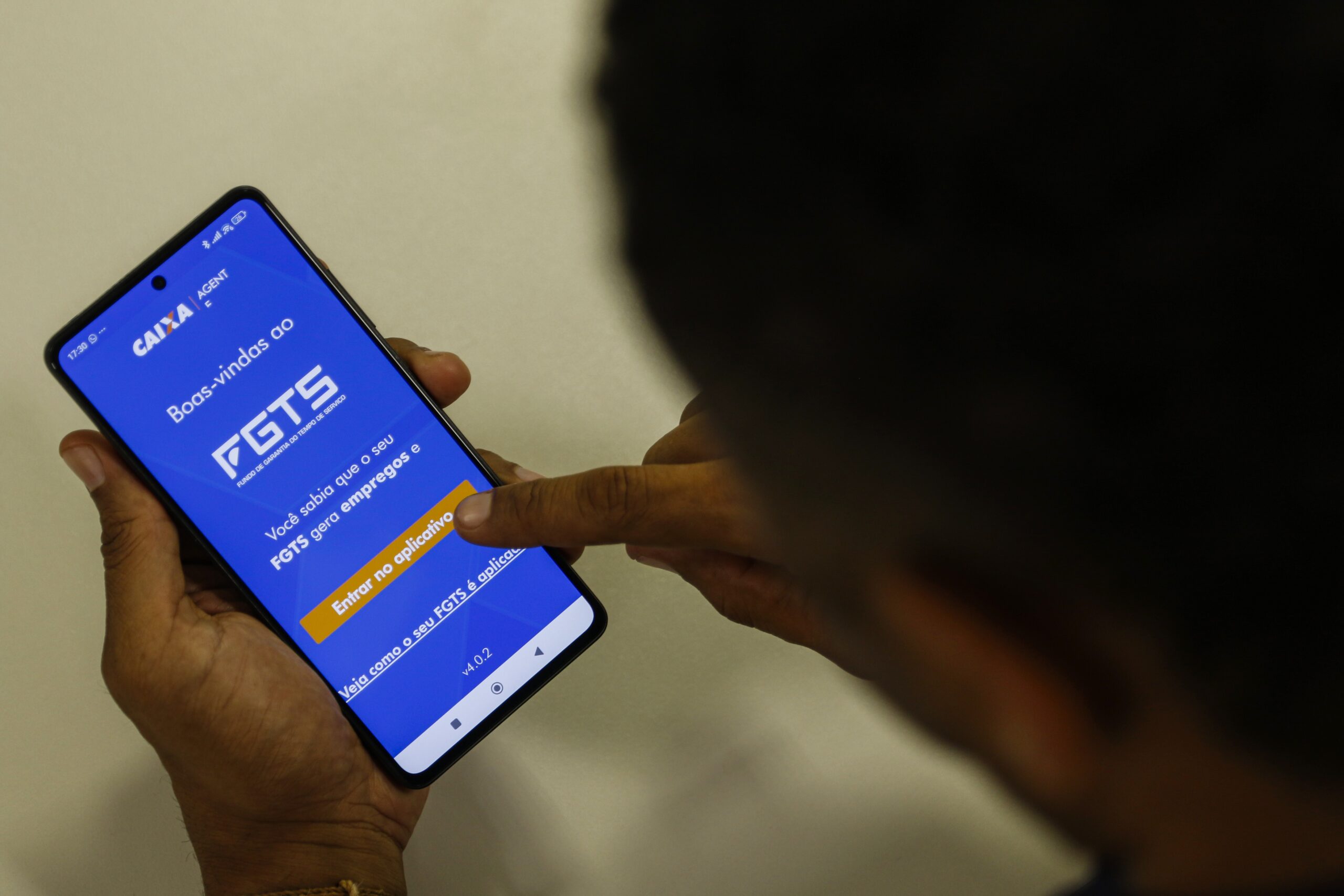 Caixa começa a pagar hoje saldo retido no FGTS pelo saque-aniversário