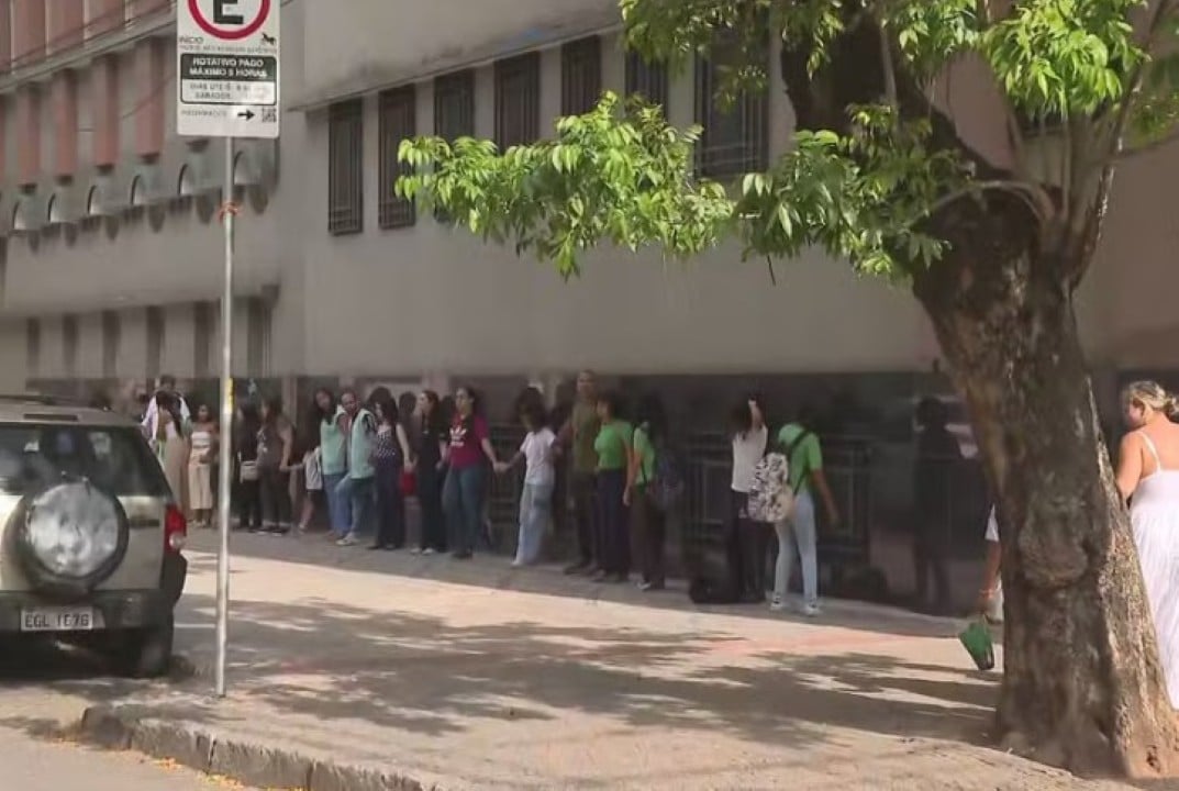 MEC discute nova regra para piso dos professores visando reajuste acima da inflacao em 2026 – Mix Vale