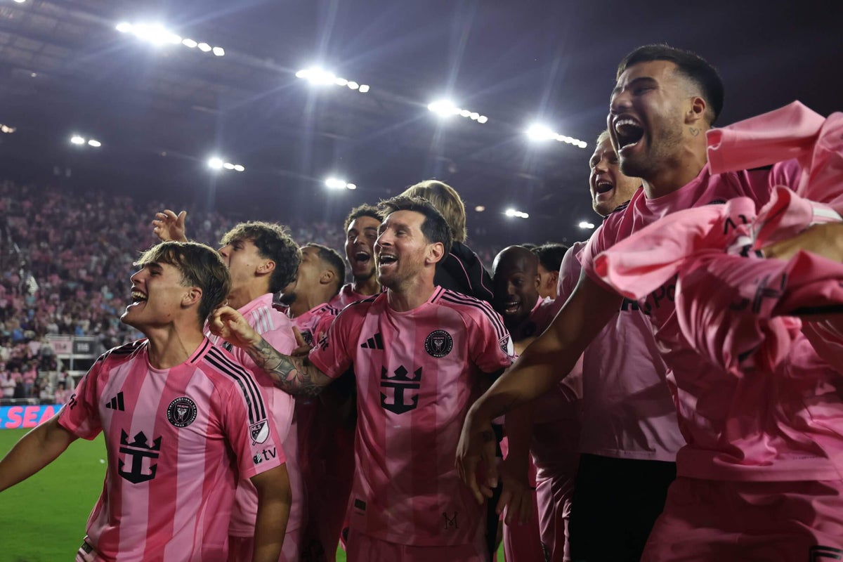 MLS Cup final – Muller vs Messi… and Suarez? Plus: Ceferin may miss World Cup draw