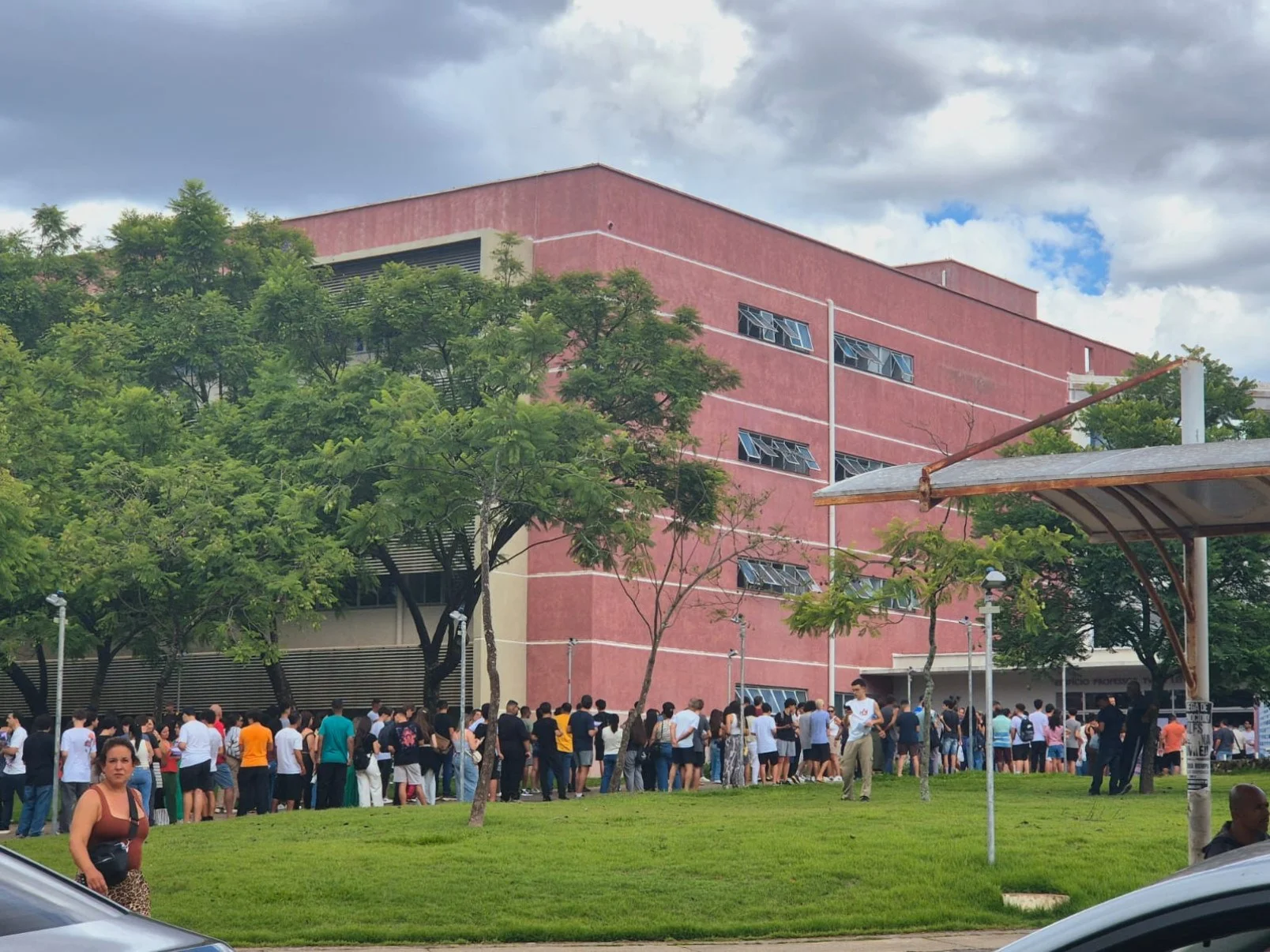 Os candidatos que fizerem as três etapas do ciclo 2025-2027 irão concorrer a 30% das vagas para ingresso nos cursos de graduação da universidade em 2028. 