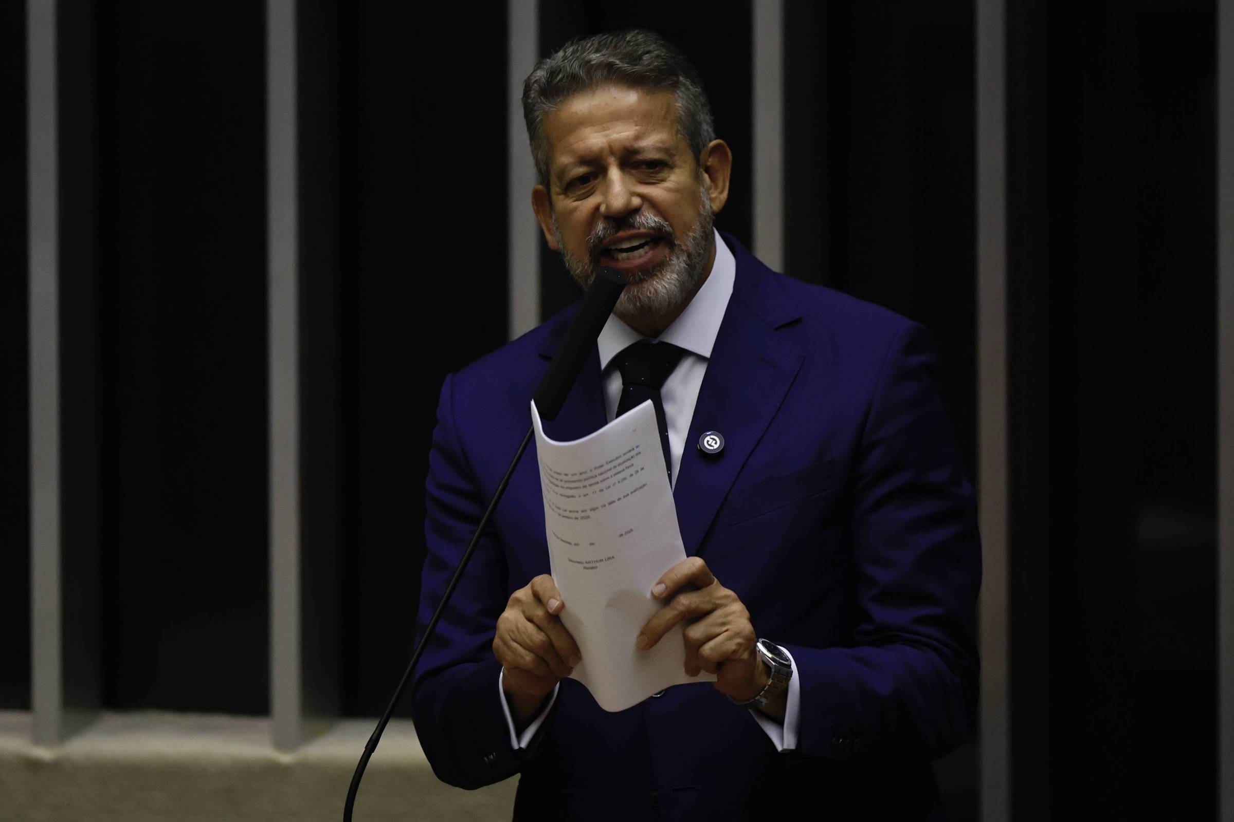 PF mira assessora ligada a Lira em operação sobre emendas - 12/12/2025 - Poder