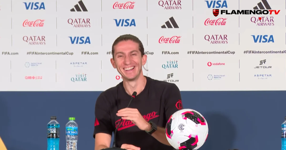 PSG x Flamengo: Diego Alves ataca de repórter e arranca risadas de Filipe Luís