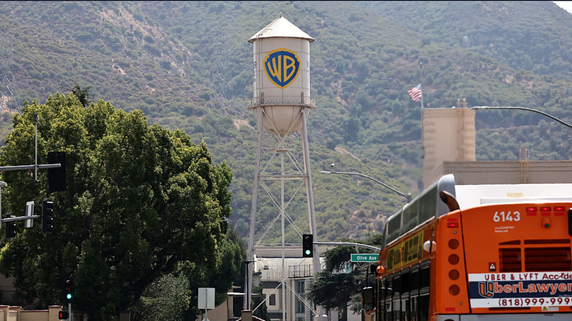 Paramount letter questions Warner Bros. Discovery sale process
