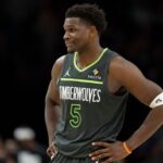 Fantasy basketball picks, DFS and betting tips for Friday's NBA games