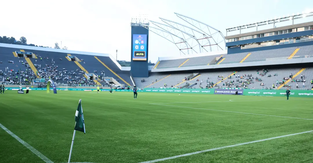 Jogos de hoje, sábado, 17 de janeiro: onde assistir futebol ao vivo e horários