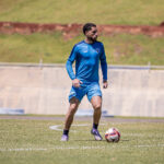 Líder do grupo A, Londrina recebe o Galo Maringá no Café