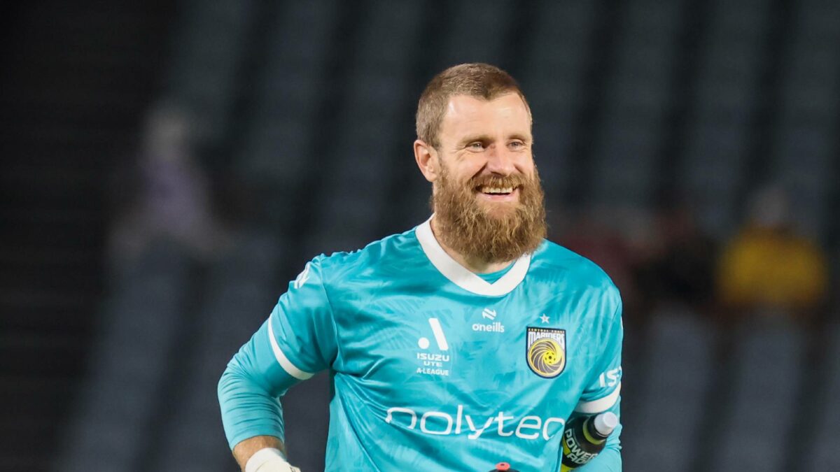 Scrap for top six intensifies, Perth and Newcastle ready to strike