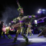 Cabine espelhada na Sapucaí provoca adaptações nas comissões de frente e casais de mestre sala e porta-bandeira