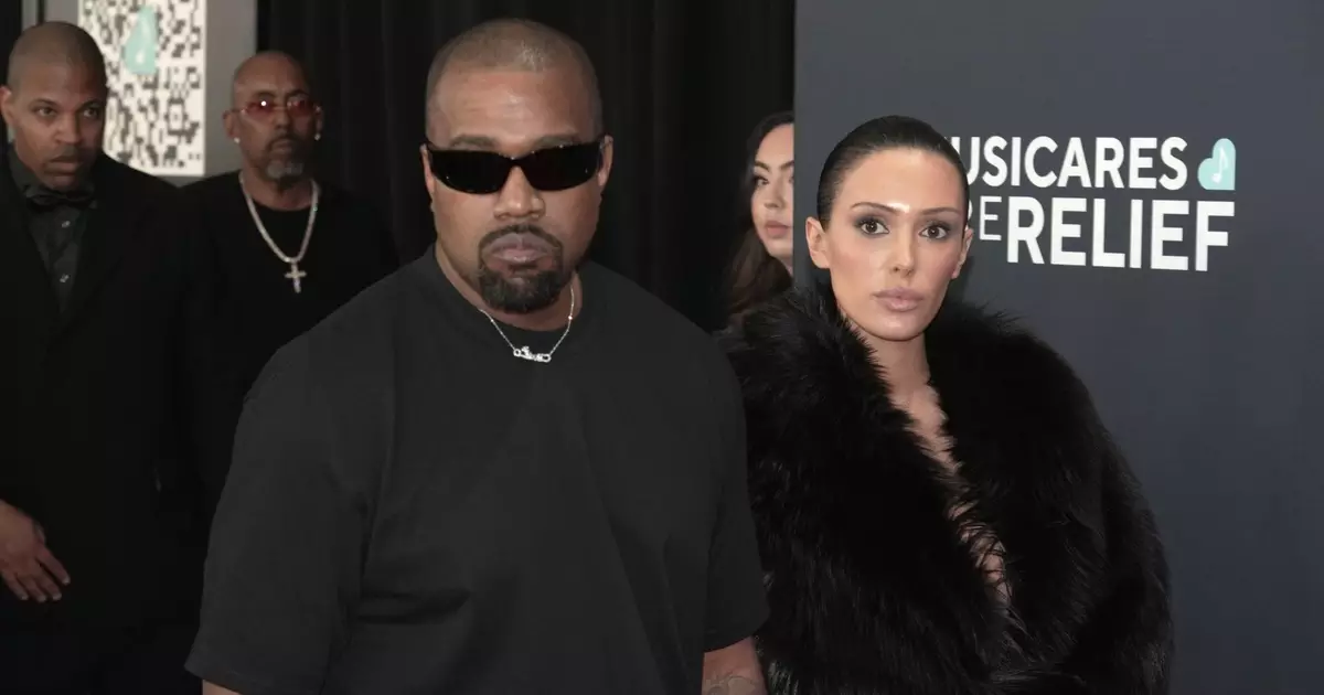 Relembre a polêmica de Kanye West e Bianca Censori no Grammy 2025