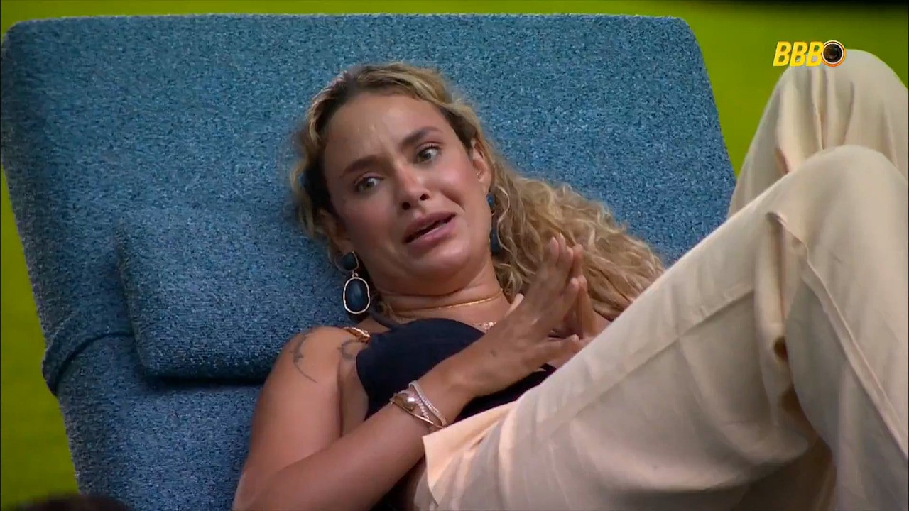 Sarah e Jonas criticam Babu e fazem planos para a grande final