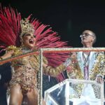 Viradouro emociona Sapucaí e ouve grito de campeã - 17/02/2026 - Cotidiano